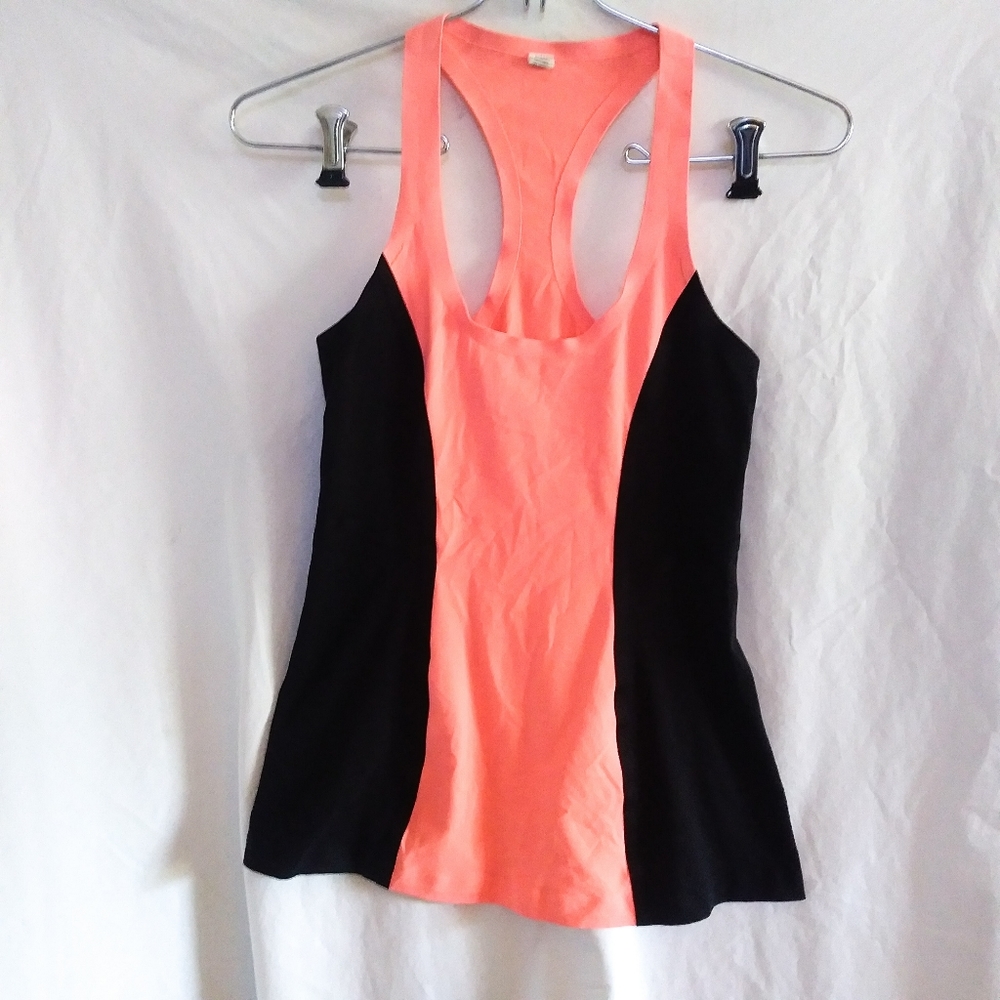 Lululemon womens pink and black tank top